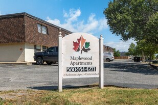 Maplewood Apartments in Lawton, OK - Building Photo