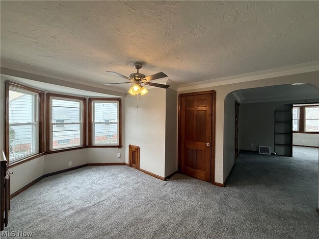 6715 Theota Ave in Parma, OH - Building Photo - Building Photo