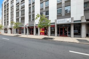 111 N 9th St in Philadelphia, PA - Building Photo