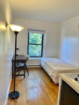 1067 Beacon St, Unit 6 Apartamentos