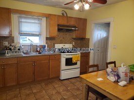46 Adamson St Apartments