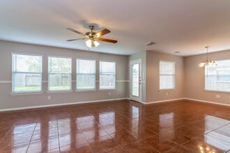 16110 Marcelia Dr in Houston, TX - Building Photo - Building Photo
