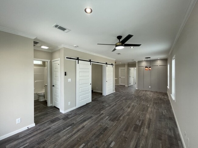 437 Andros in Venice, FL - Building Photo - Building Photo