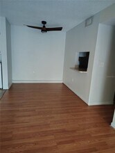 3298 S Semoran Blvd in Orlando, FL - Building Photo - Building Photo