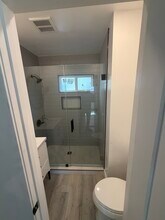 1716 N Alexandria Ave in Los Angeles, CA - Foto de edificio - Building Photo