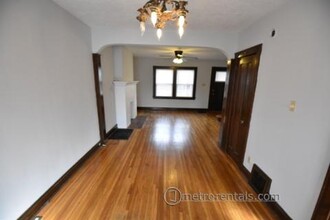 385-387-387 E Arcadia Ave in Columbus, OH - Foto de edificio - Building Photo