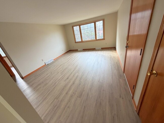 property at 45 Oakridge Dr