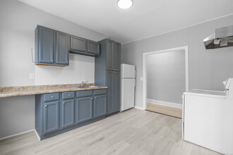 202 Mather St in Hartford, CT - Building Photo - Building Photo