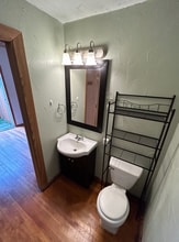 1012 S 4th Ave in Wausau, WI - Foto de edificio - Building Photo