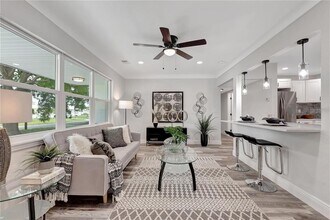 6660 17th Ln N in St. Petersburg, FL - Building Photo - Building Photo