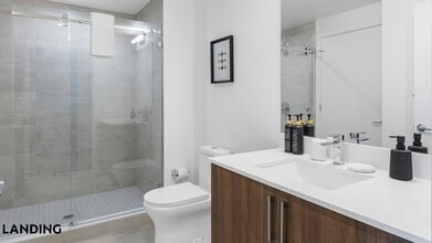 3830 NW 11th St, Unit 1-204 in Miami, FL - Building Photo - Building Photo