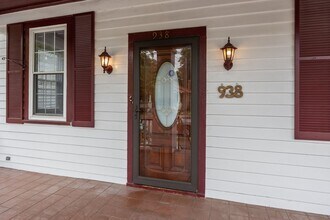 938 Rutledge Ave in Charleston, SC - Building Photo - Building Photo