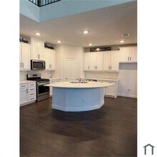 6033 Dandelion Dr in Aubrey, TX - Building Photo - Building Photo