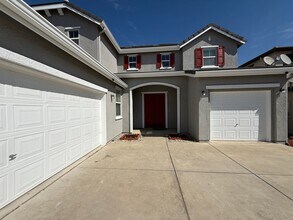 9359 Misty Springs Ct in Elk Grove, CA - Building Photo - Building Photo