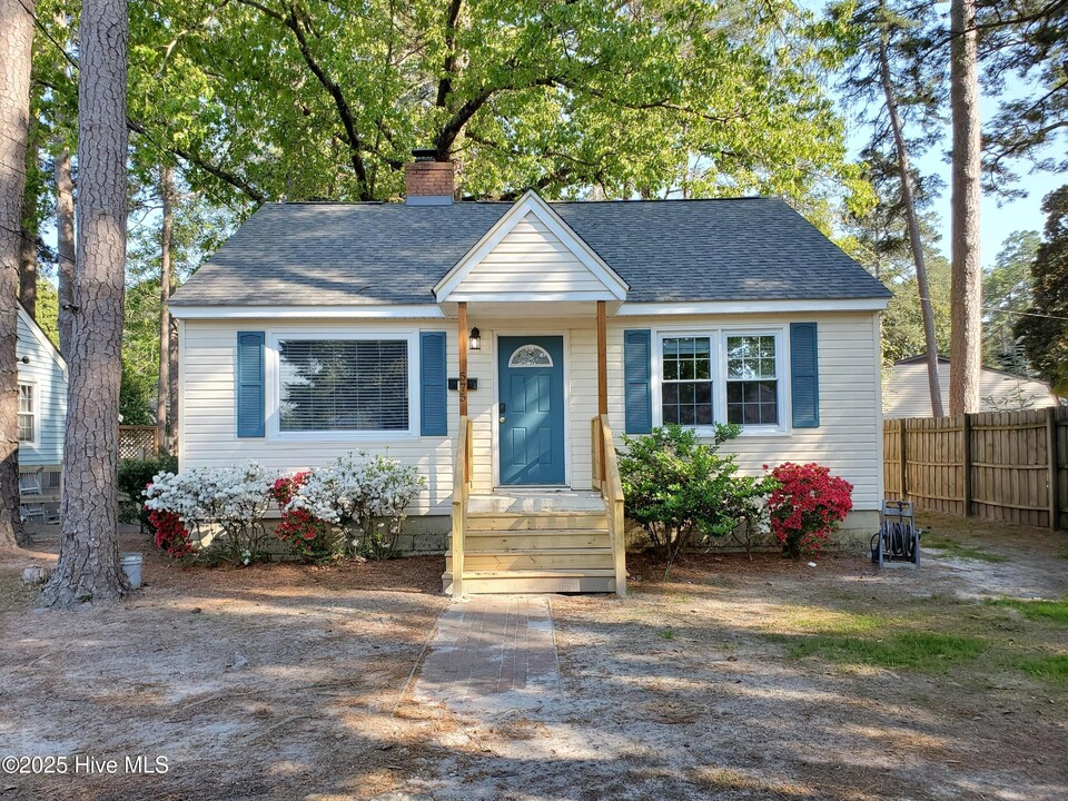 575 S Ashe St in Southern Pines, NC - Building Photo