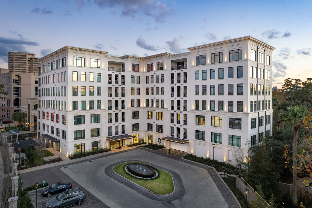 The Sophie at Bayou Bend in Houston, TX - Foto de edificio
