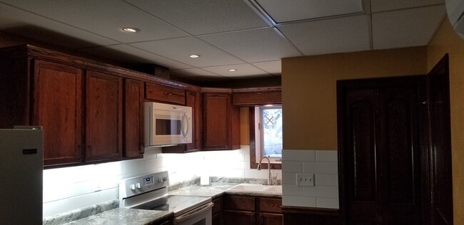 property at 815 Railroad Ave