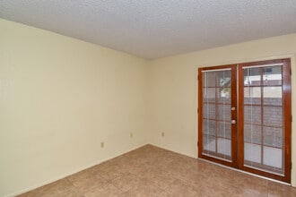 2650 S Los Amigos Dr in Yuma, AZ - Building Photo - Building Photo