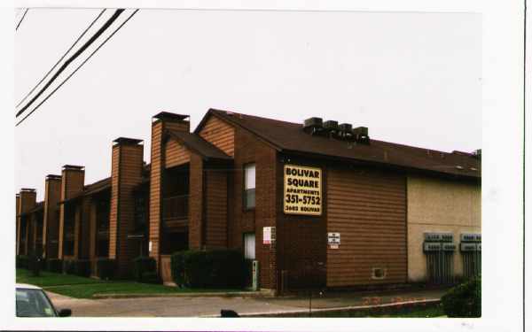 Spanish Breeze in Dallas, TX - Foto de edificio - Building Photo