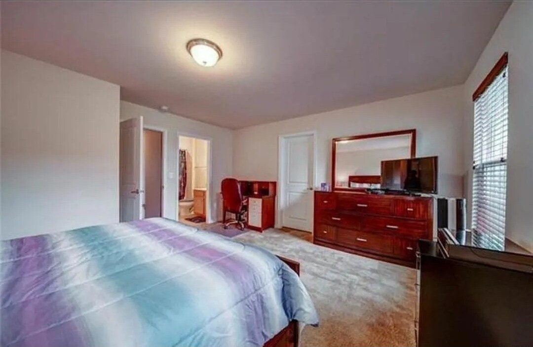7541 Red Mulberry Way in Charlotte, NC - Building Photo