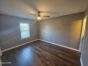 5100 Hickory St in Panama City, FL - Building Photo - Building Photo