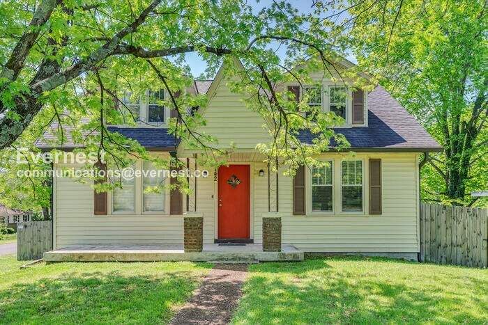 142 Gordon Terrace in Nashville, TN - Building Photo