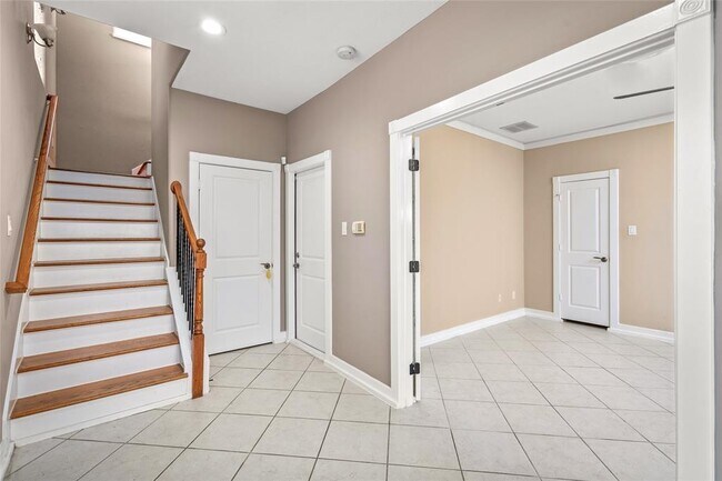 332 Asbury St in Houston, TX - Building Photo - Building Photo