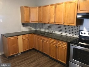 2305 Ann St in Philadelphia, PA - Building Photo - Building Photo