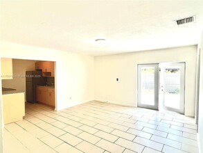 4308 SW 130th Ct in Miami, FL - Building Photo - Building Photo