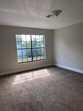 8760 Lyndall Ln in West Palm Beach, FL - Building Photo - Building Photo