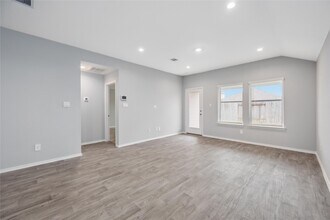 5407 Tuscany Hills Ln in Spring, TX - Building Photo - Building Photo