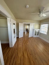 937 W 3rd St in San Pedro, CA - Foto de edificio - Building Photo