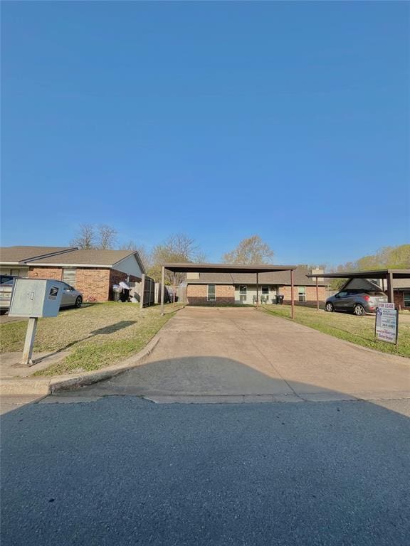 property at 1008 Acacia Cir