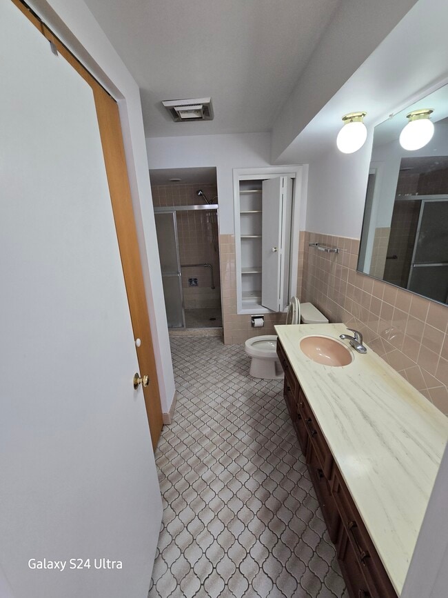 401 S Grove Ave, Unit 1A in Oak Park, IL - Foto de edificio - Building Photo