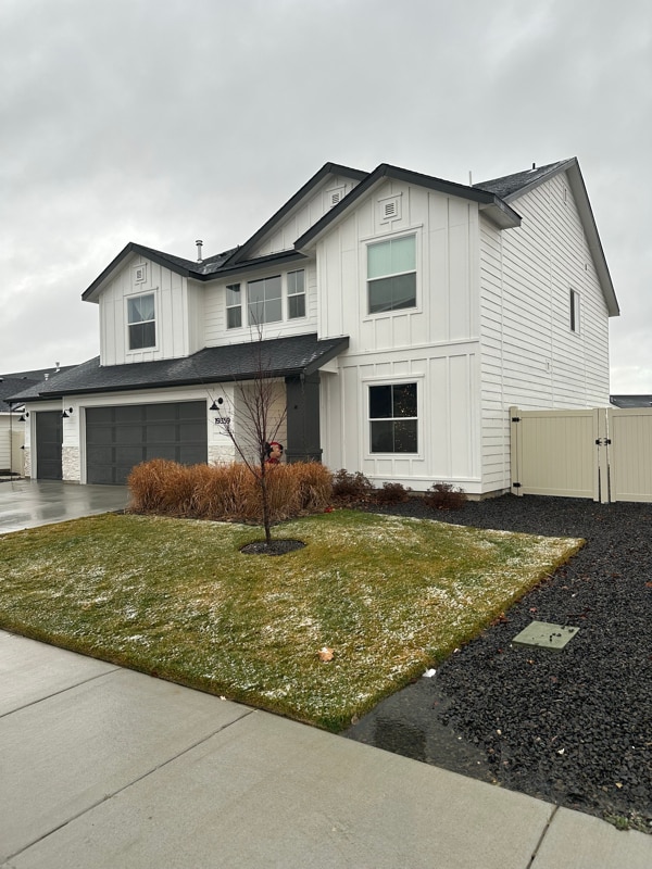19359 Spacely Ave in Caldwell, ID - Foto de edificio - Building Photo