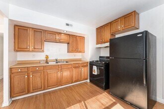 1310 Dearborn St in Gary, IN - Building Photo - Building Photo