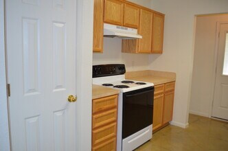 925 Maplewood Dr in Harker Heights, TX - Building Photo - Building Photo