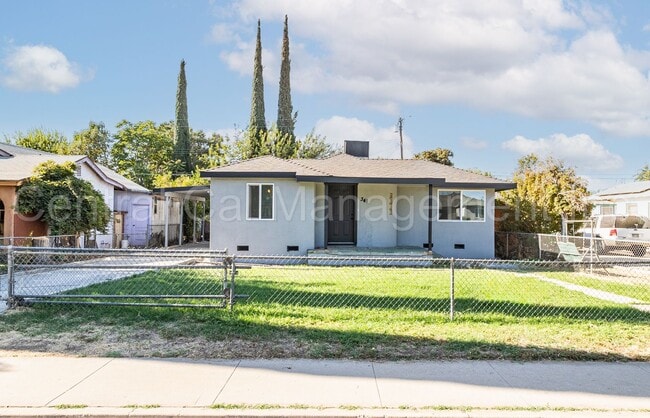 341 Laurel Ave in Arvin, CA - Foto de edificio - Building Photo