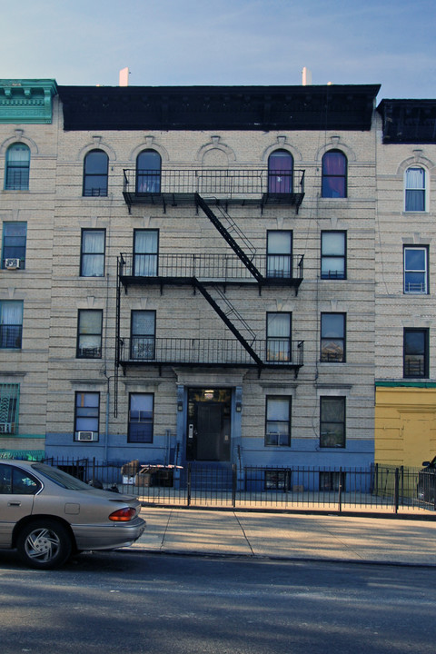 1488 Bushwick Ave in Brooklyn, NY - Building Photo