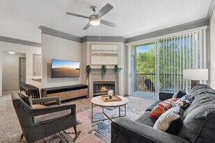 12100 Metric Blvd in Austin, TX - Building Photo