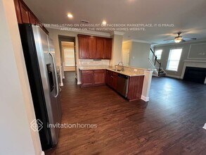 13425 Pierre Reverdy Dr in Davidson, NC - Foto de edificio - Building Photo