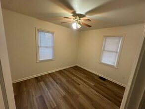 2301 S Beacon St in Muncie, IN - Foto de edificio - Building Photo