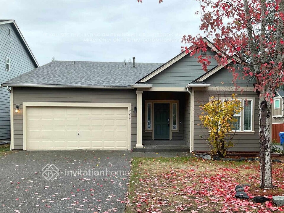 2229 171st St E in Tacoma, WA - Building Photo