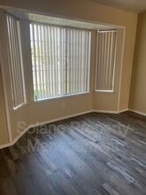 300 Kendrick Ln in Vacaville, CA - Building Photo - Building Photo