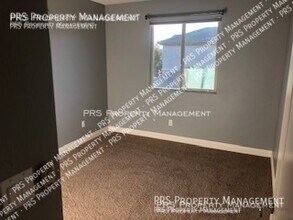 1371 S Chaparral Blvd in Gilbert, AZ - Building Photo - Building Photo