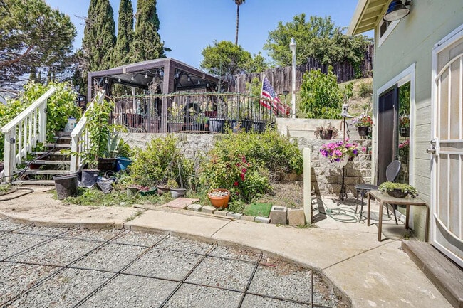 30 Brunswick Ct in Vallejo, CA - Foto de edificio - Building Photo