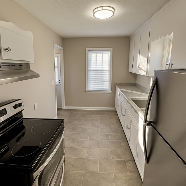 4221 N St in Lincoln, NE - Building Photo - Building Photo