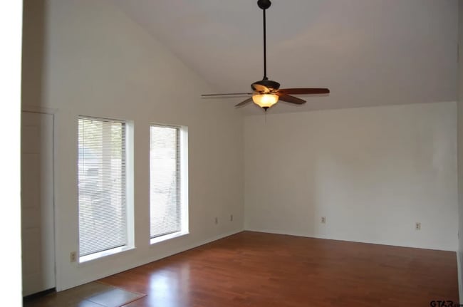 16215 Carole Dr in Whitehouse, TX - Building Photo - Building Photo