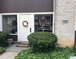 328 Carver Dr in Bethlehem, PA - Building Photo