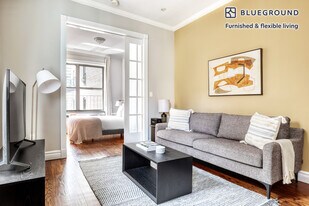 290 W 12th St in New York, NY - Building Photo